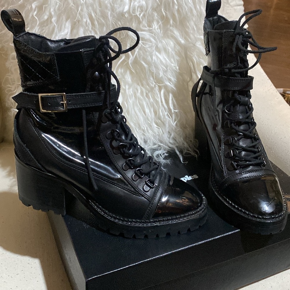 THE KOOPLES Steffy Patent Leather Boots NIB